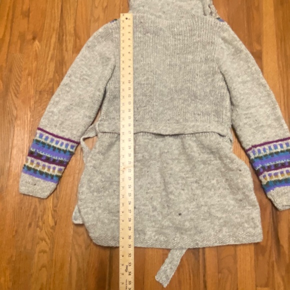 Lost Horizons Hand Knitted Beaded Wool Women’s Hooded sz Large Cardigan - Picture 10 of 11